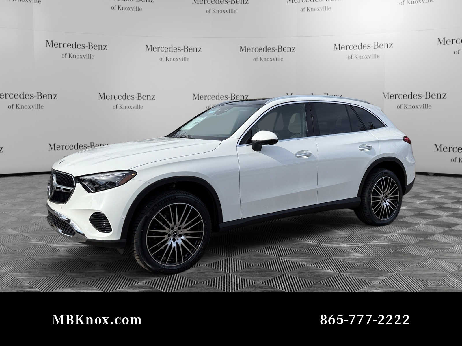2026 Mercedes-Benz GLC Base's photo