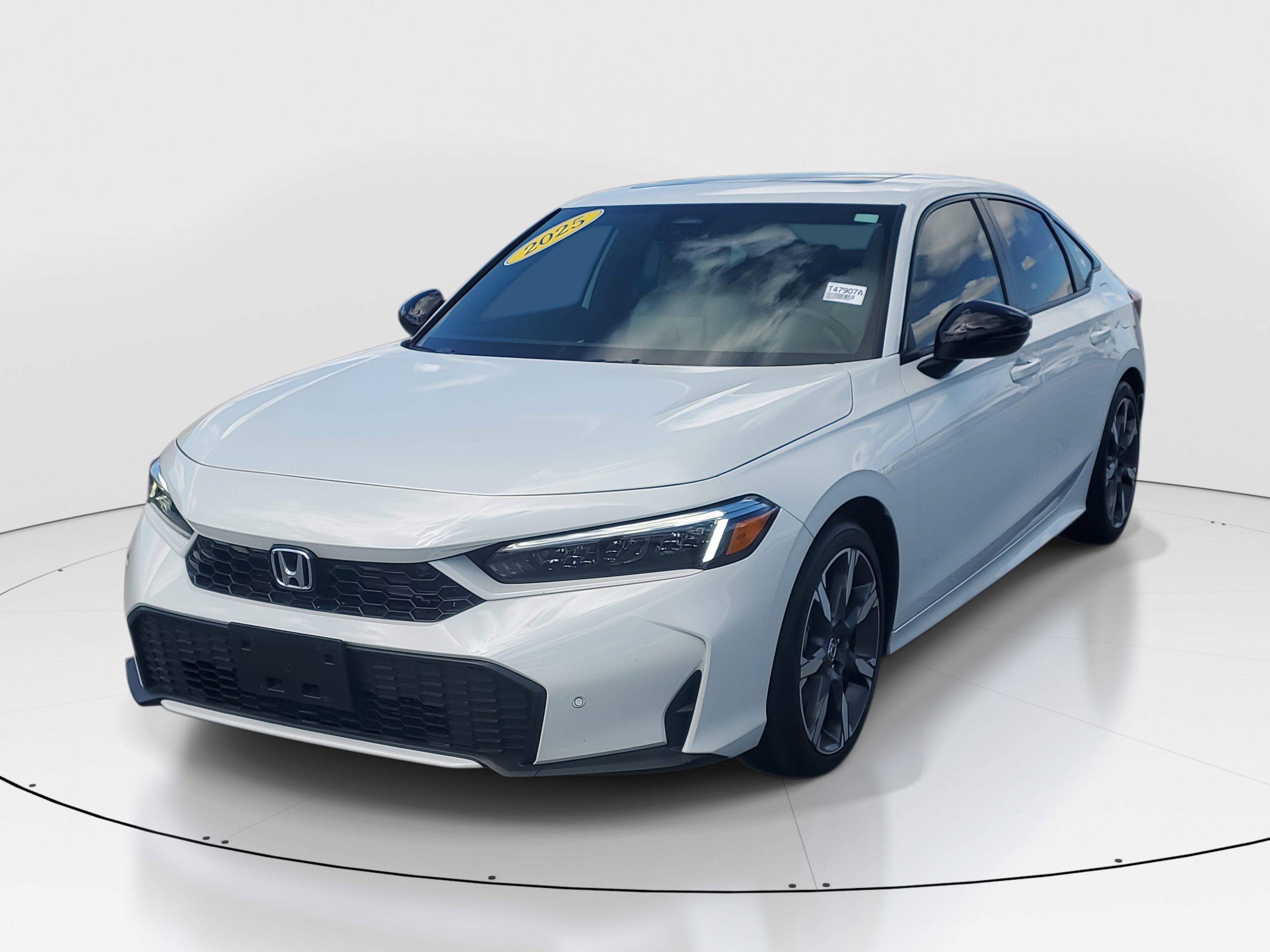 2025 Honda Civic Hybrid Sport photo 4