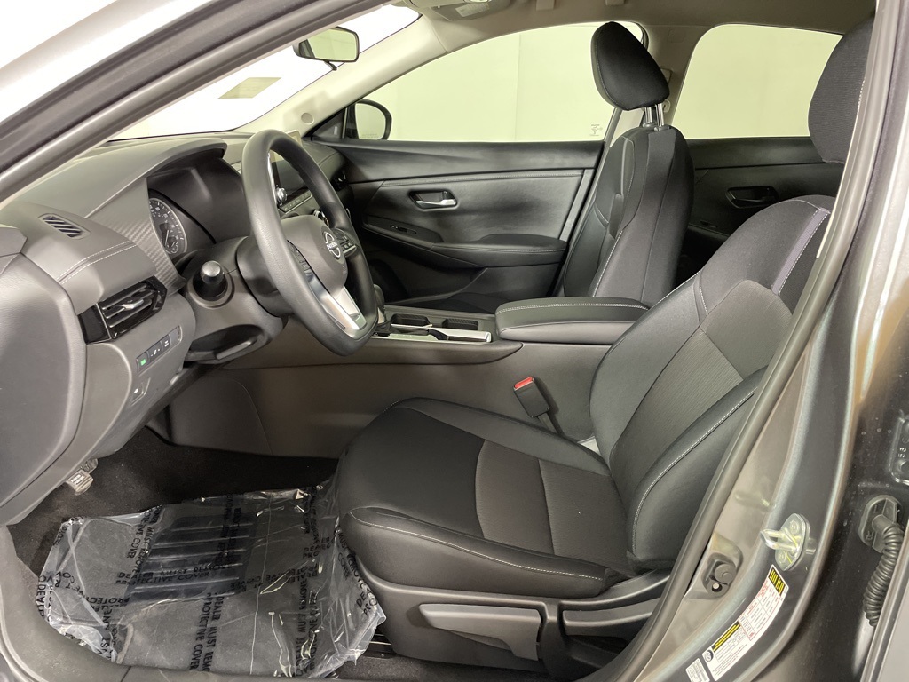 2025 Nissan Sentra SV photo 15