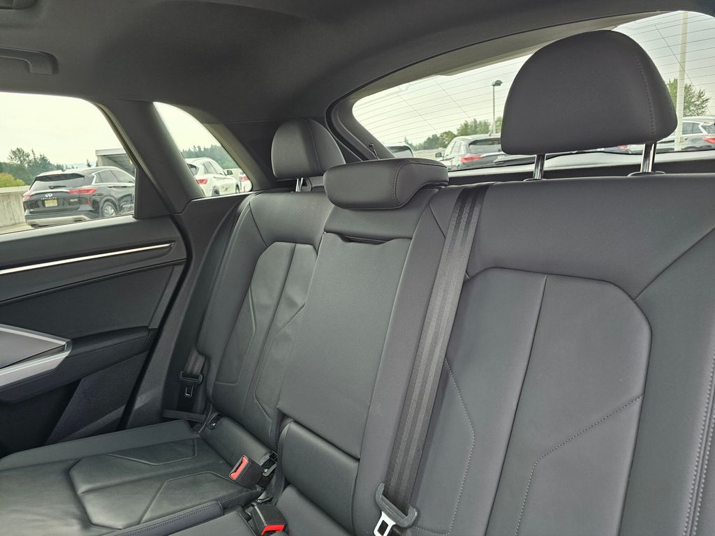 2023 Audi Q3 Premium S line photo 18