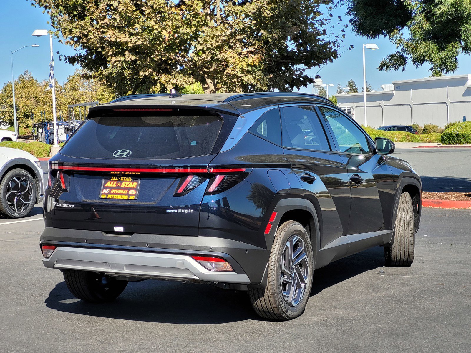 2025 Hyundai Tucson Plug-in Hybrid Limited photo 3