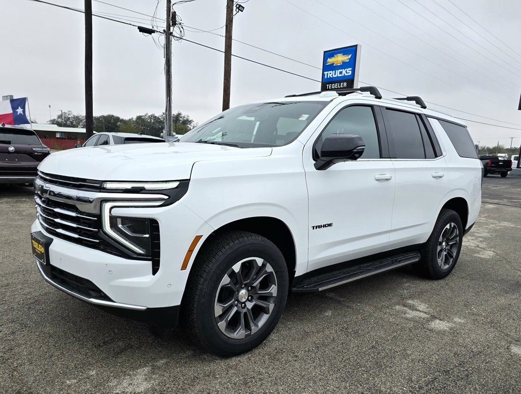 2026 Chevrolet Tahoe LT's photo