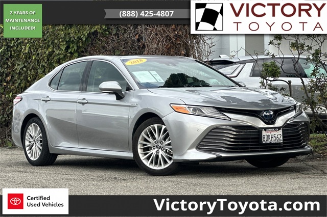 2018 Toyota Camry XLE Hybrid's photo