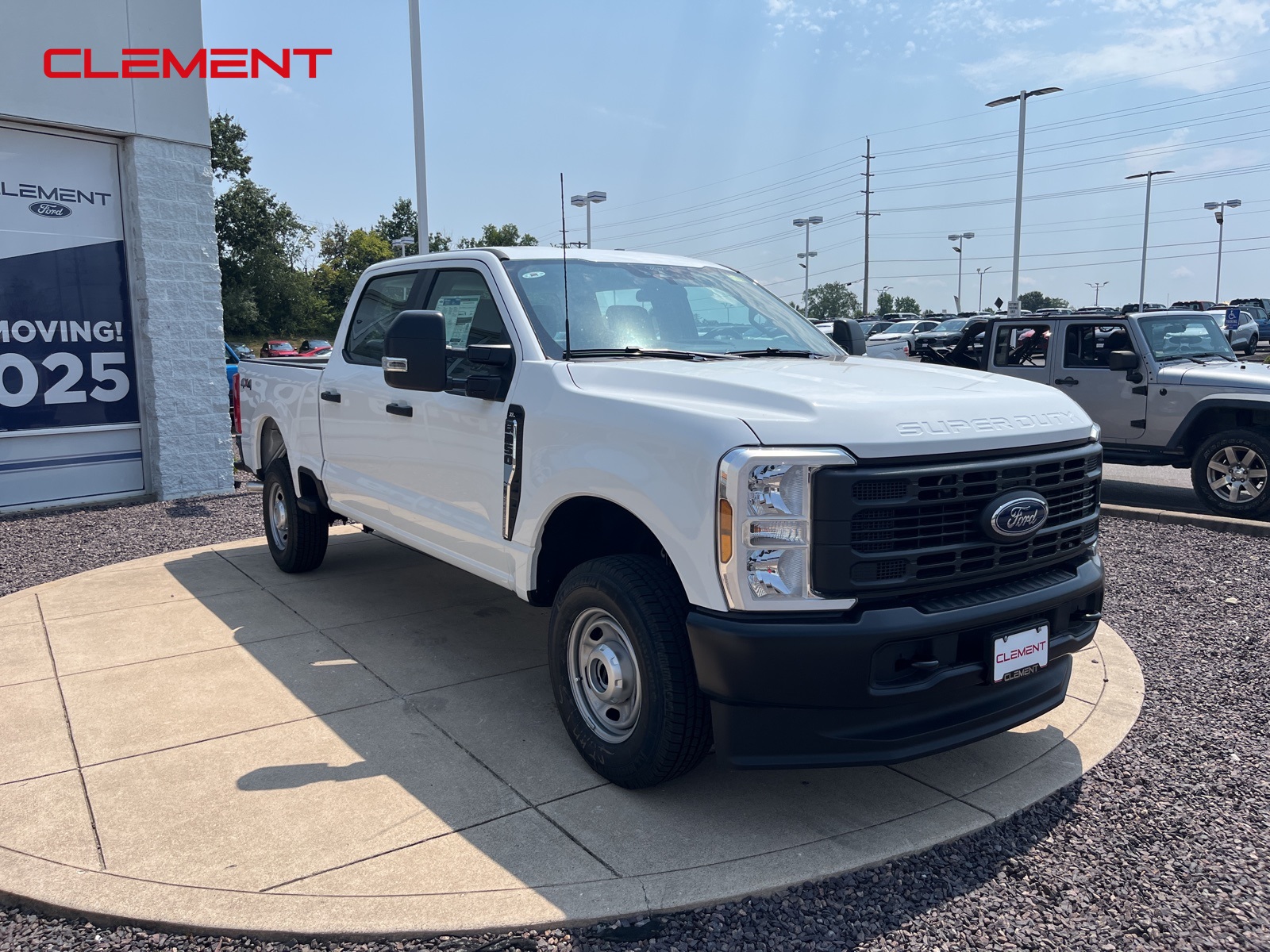2025 Ford F-250 XL photo 3