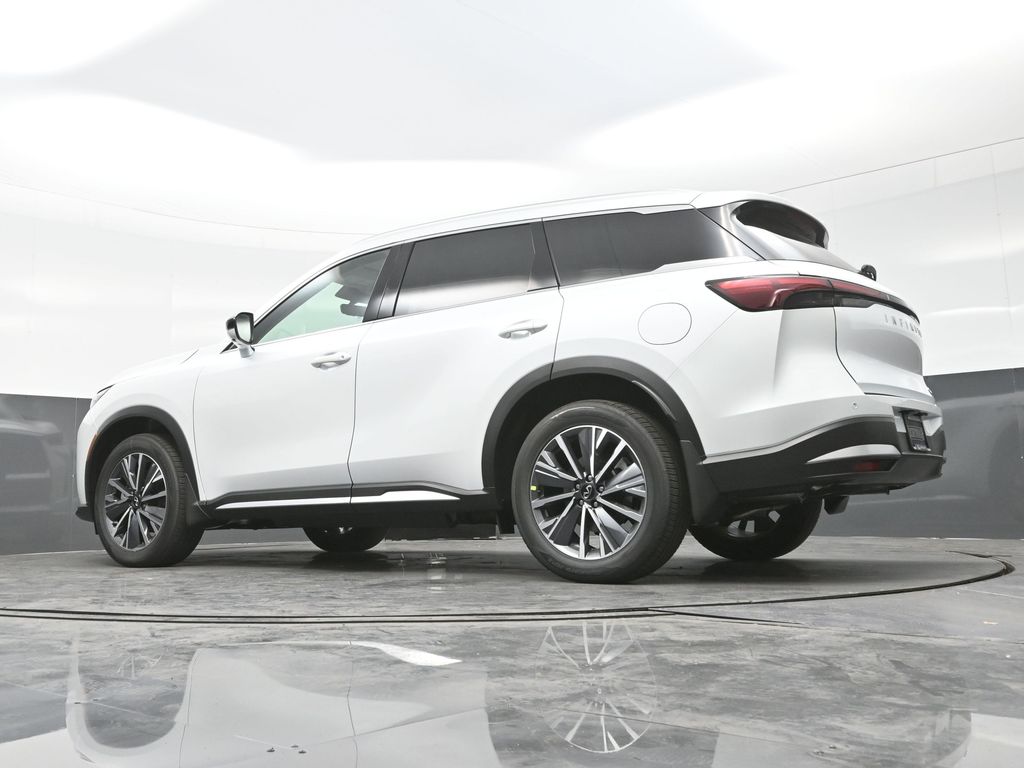 2026 Infiniti QX60 Luxe photo 28