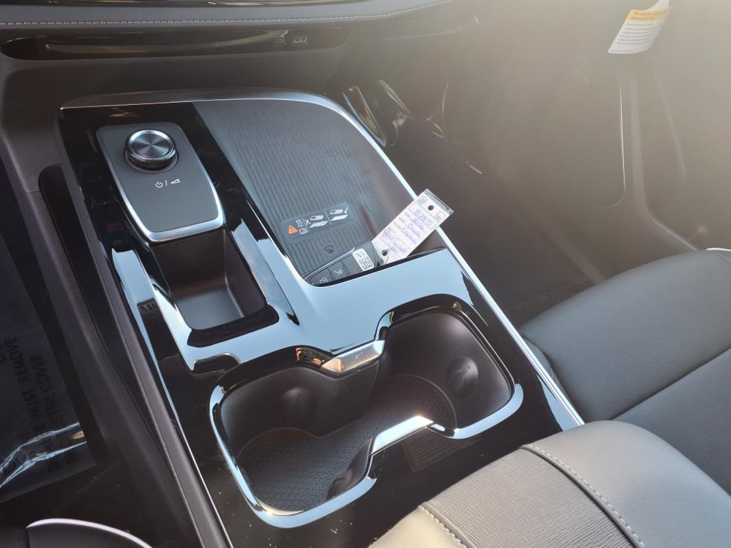 2026 Buick Enclave Preferred photo 7