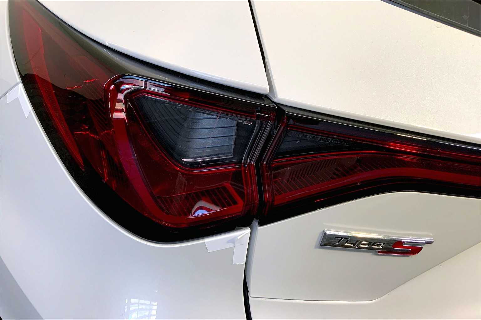 2026 Acura MDX SH-AWD Type S Advance photo 6
