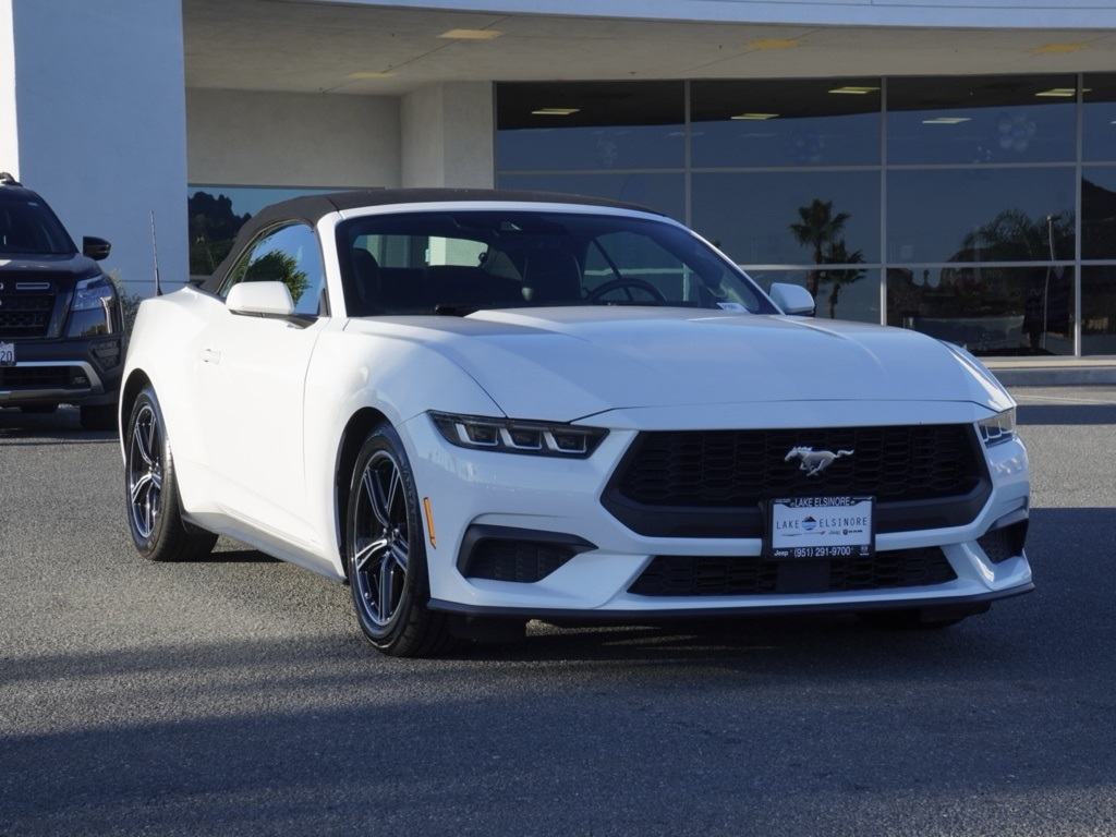 2024 Ford Mustang EcoBoost's photo
