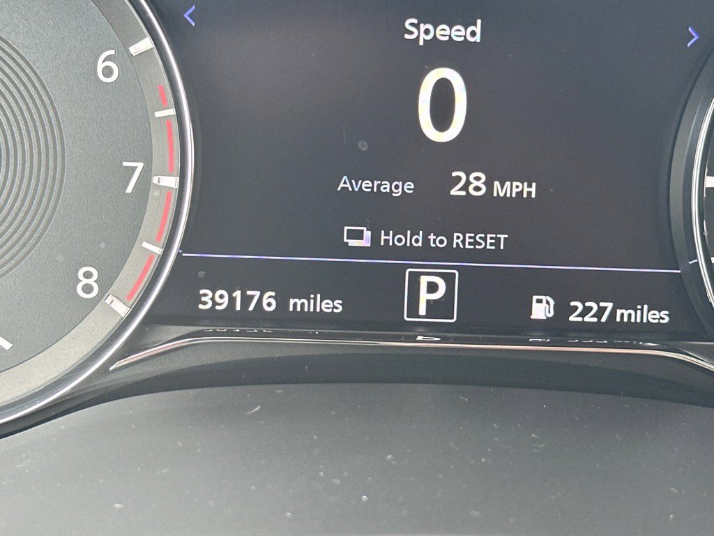2020 Infiniti QX80 Luxe photo 20
