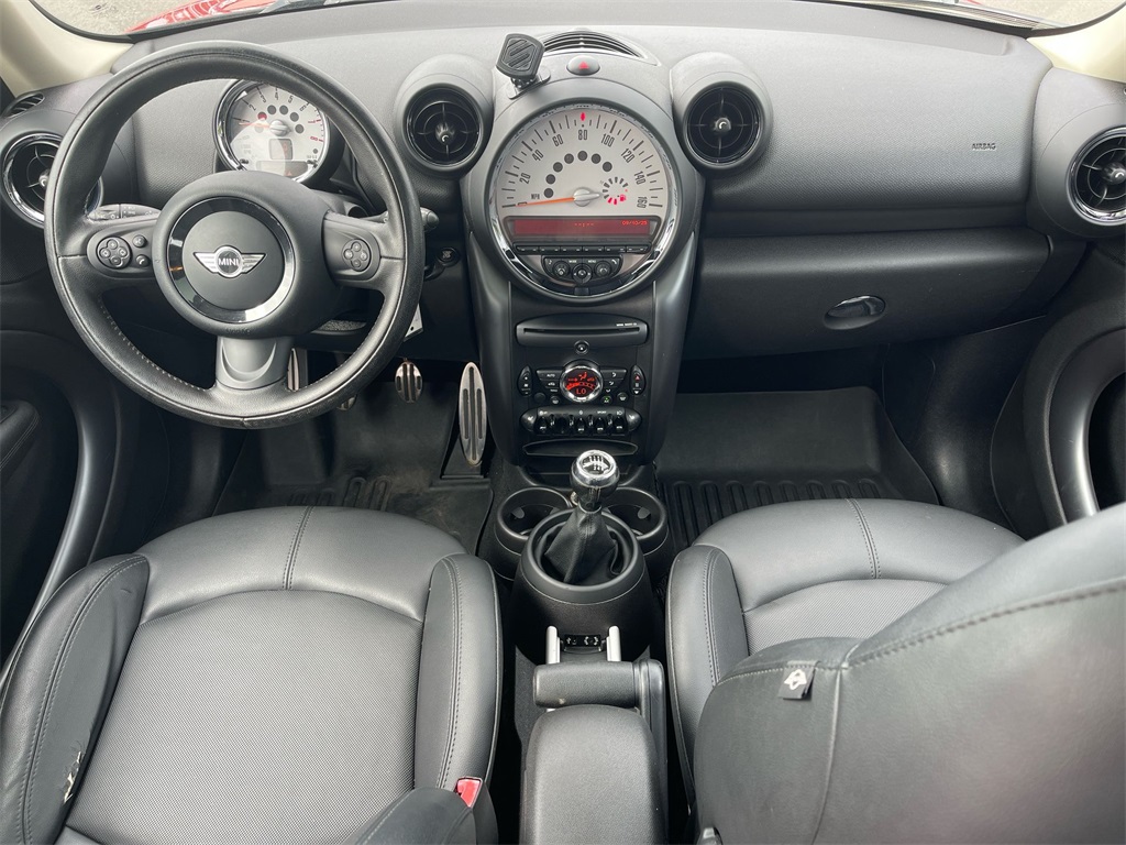 2013 Mini Countryman S photo 12
