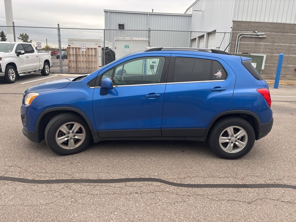 2016 Chevrolet Trax LT photo 3