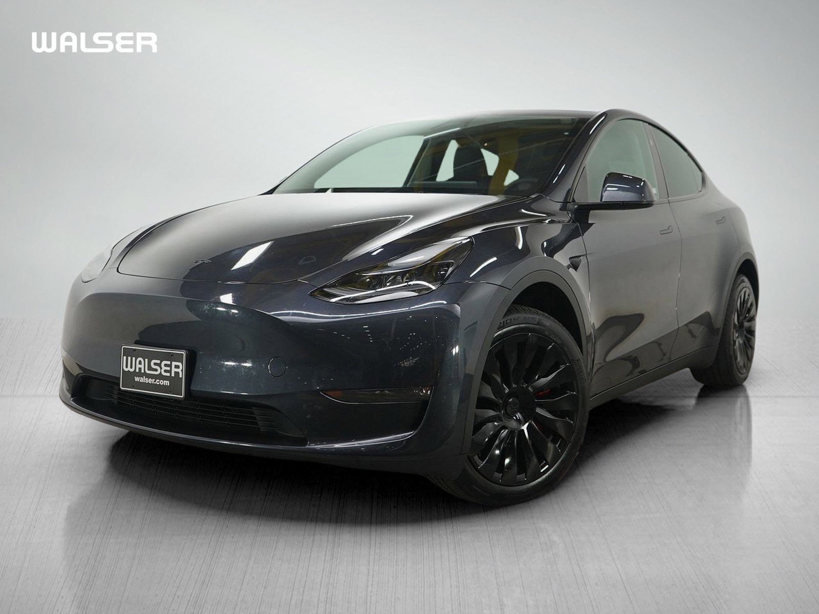2024 Tesla Model Y Long Range's photo
