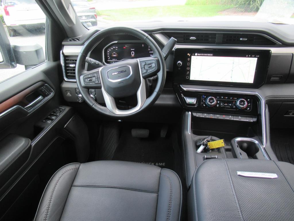 2024 Gmc Sierra HD Denali photo 11