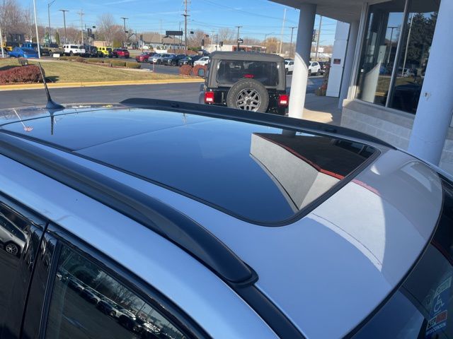 2025 Jeep Compass Latitude photo 2