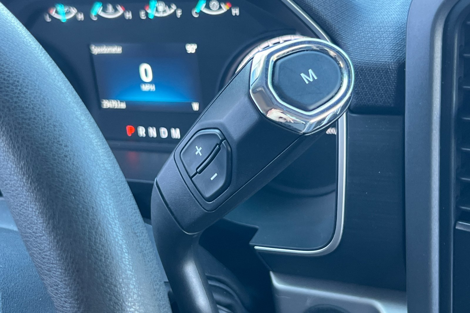 2022 Ford F-150 XLT photo 16