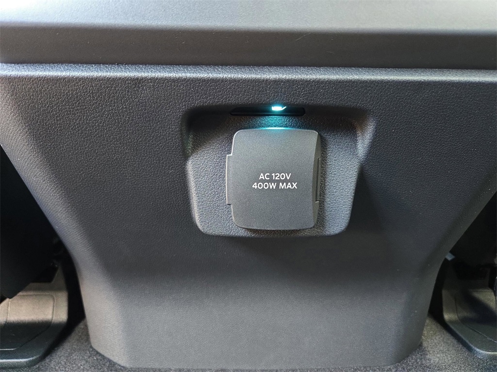 2025 Ford F-150 Lariat photo 30