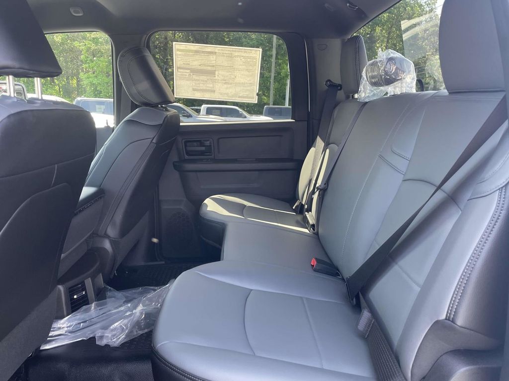 2025 Ram 2500 Tradesman photo 18