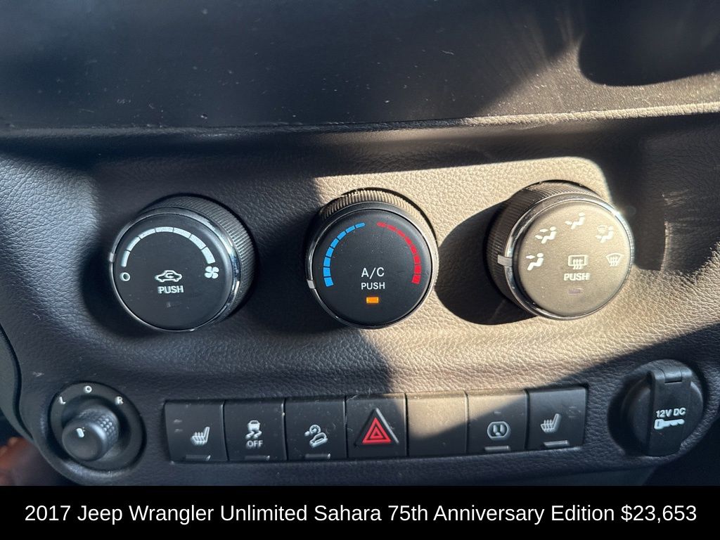 2017 Jeep Wrangler Unlimited Sahara photo 17