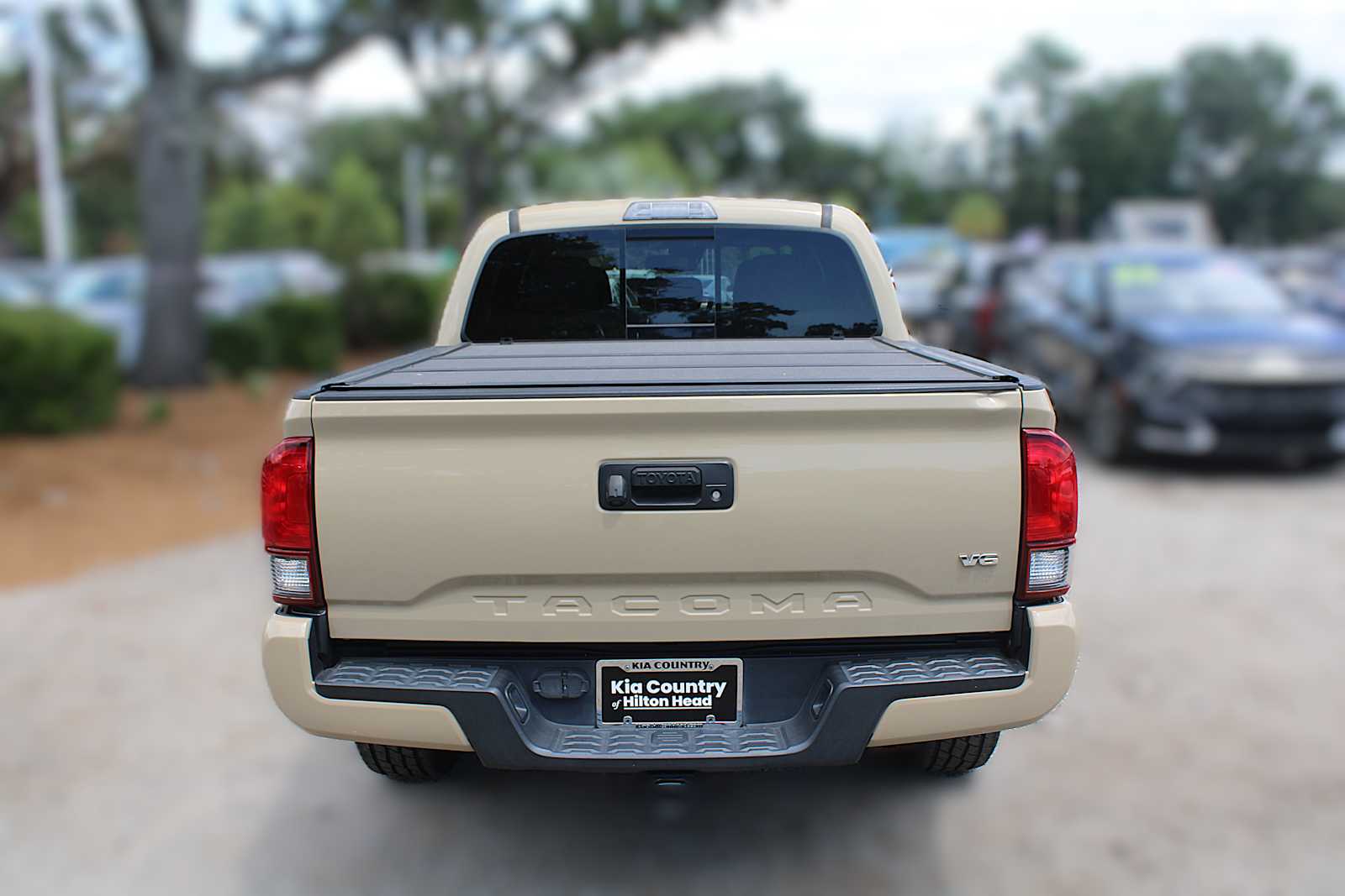 2019 Toyota Tacoma TRD Sport photo 9
