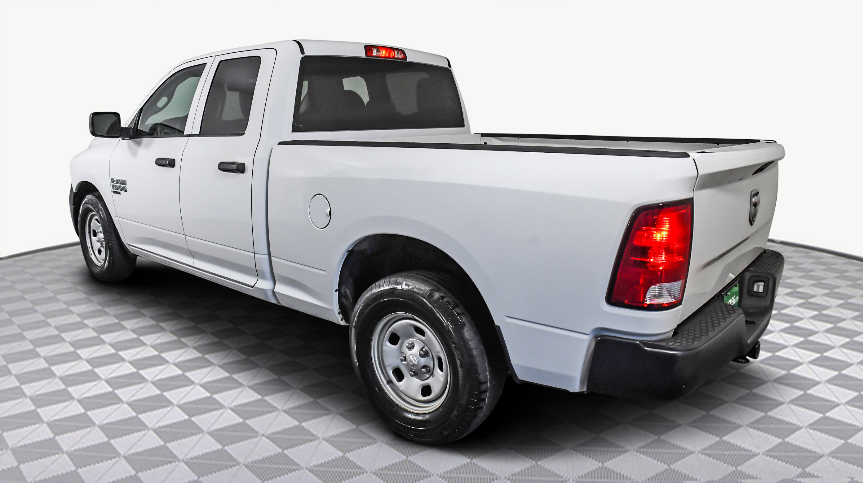 2019 Ram 1500 Classic Tradesman photo 4