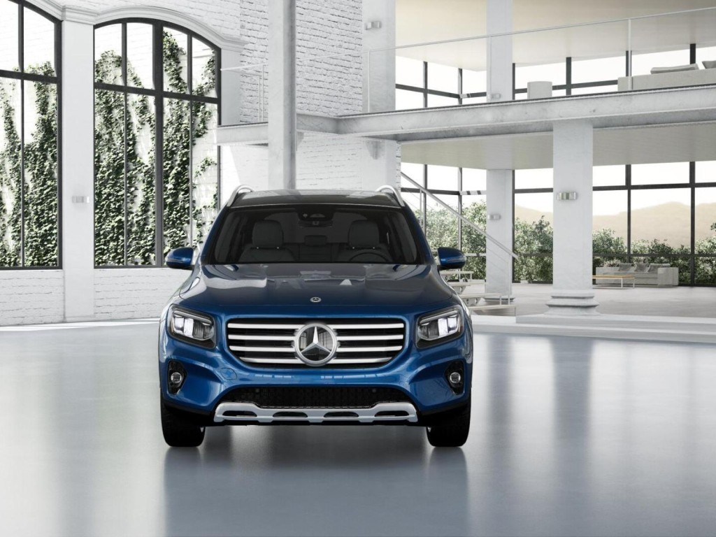 2026 Mercedes Benz GLB 250 photo 7