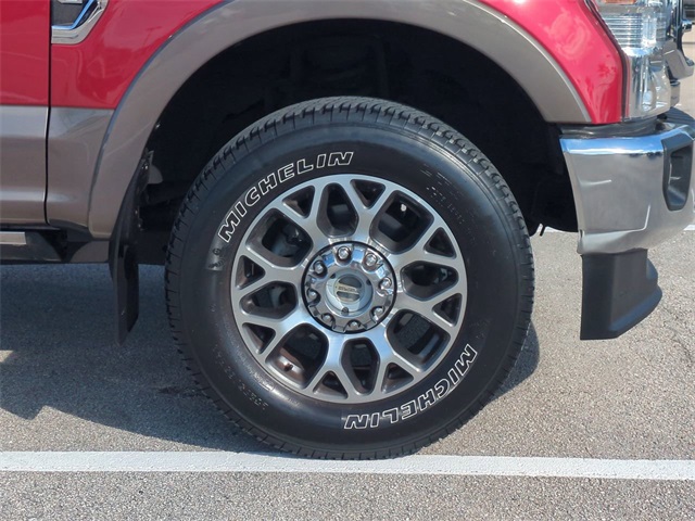 2021 Ford F-350 Lariat photo 11