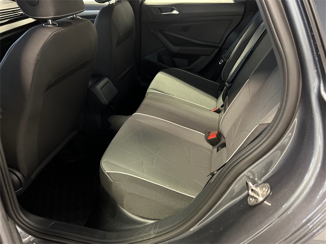2025 Volkswagen Jetta 1.5T Sport photo 9