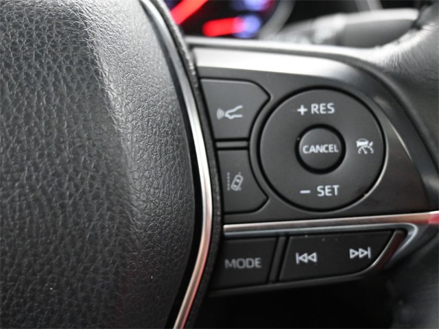 2020 Toyota Camry XSE photo 22