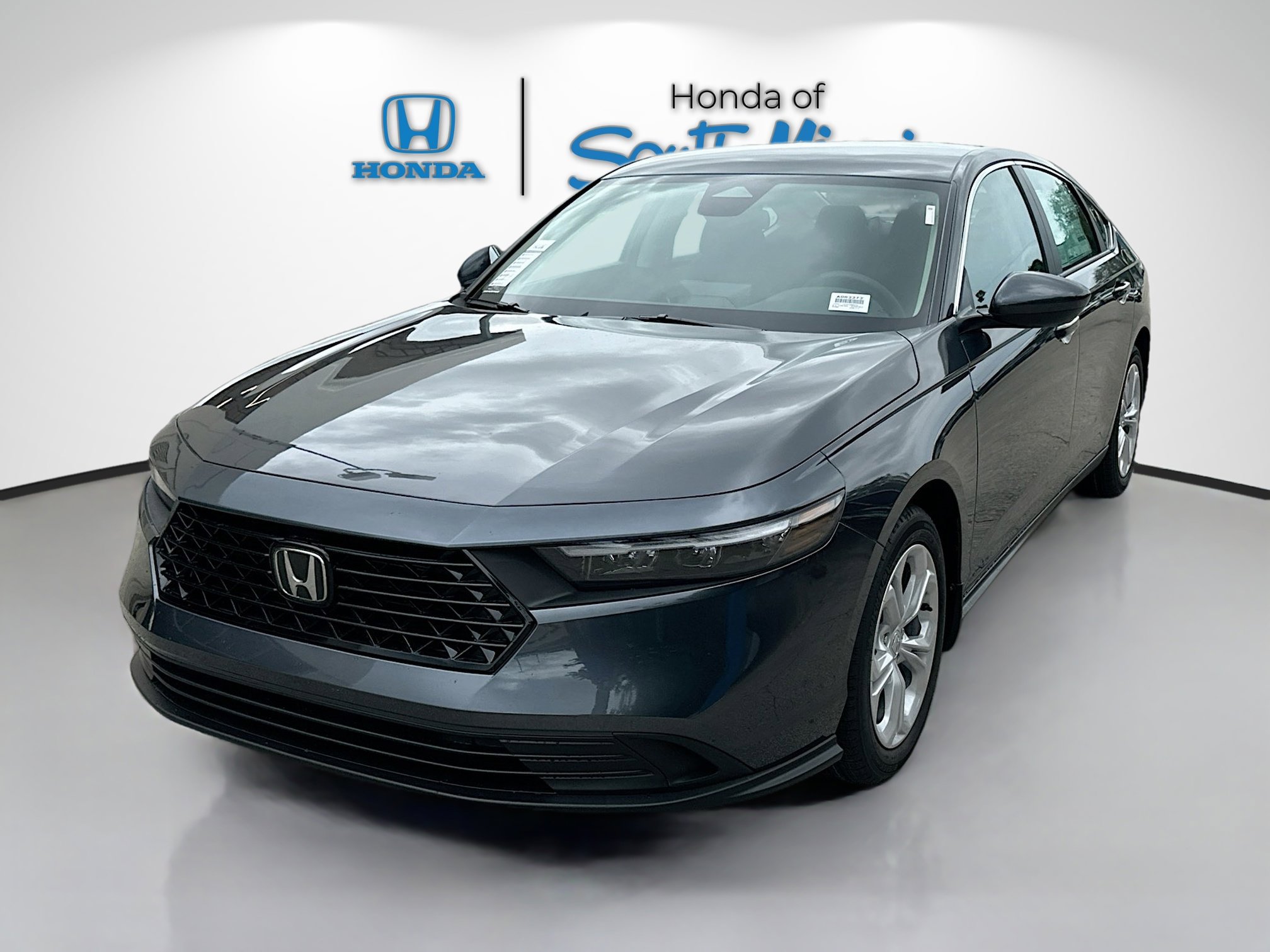 2025 Honda Accord LX photo 3