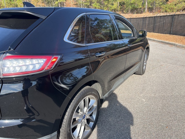 2018 Ford Edge Titanium photo 3