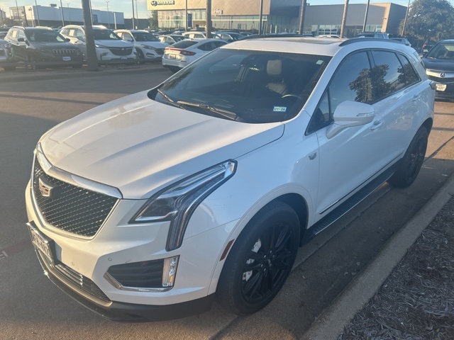 2023 Cadillac XT5 Sport