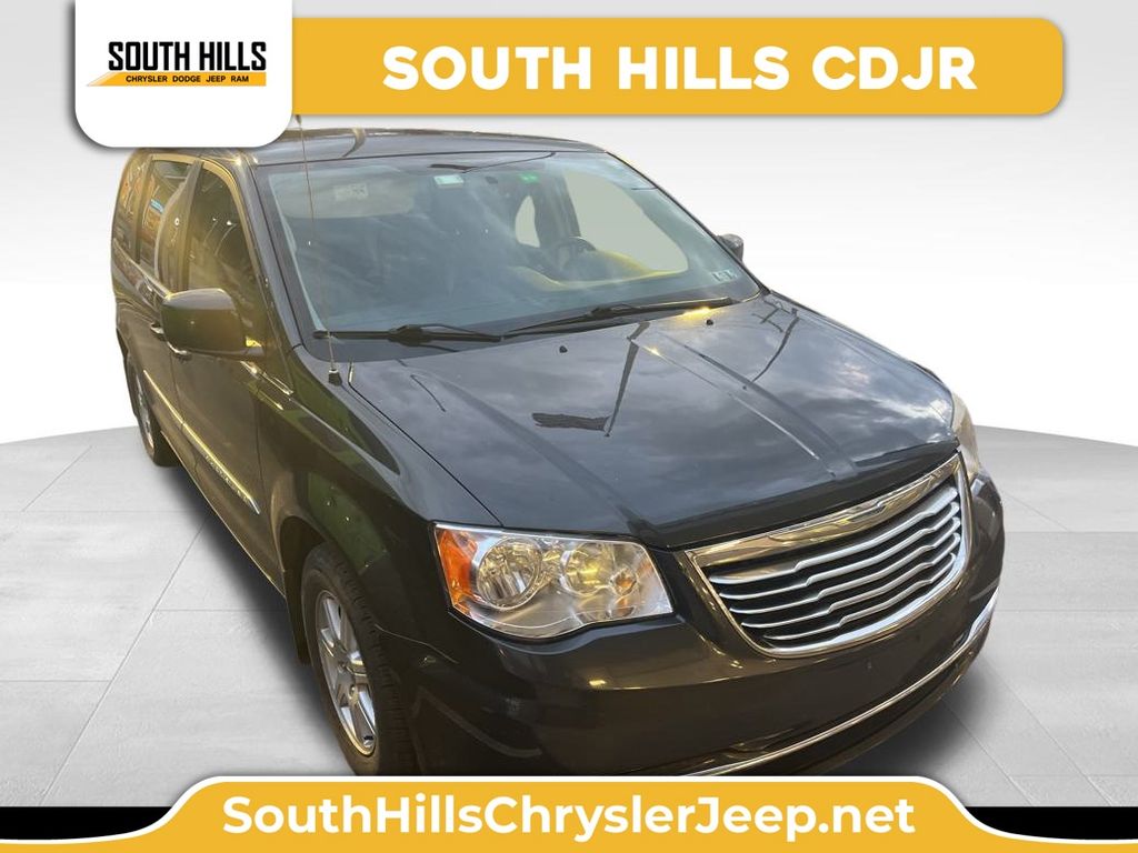 2012 Chrysler Town & Country Touring