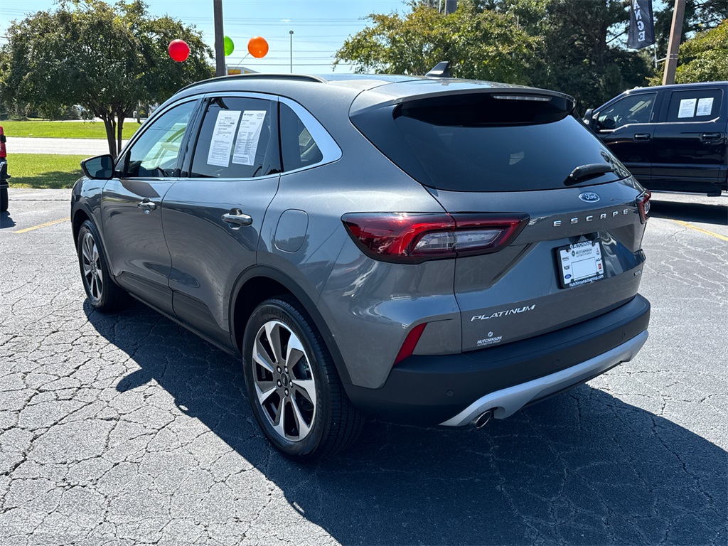2023 Ford Escape Platinum photo 5