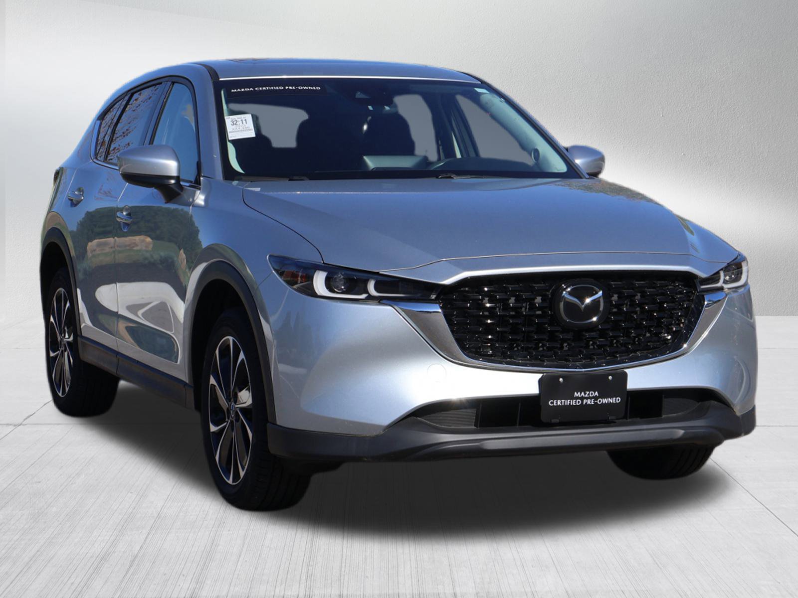 2023 Mazda CX-5 S Premium package's photo
