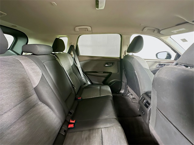2023 Nissan Rogue SV photo 24