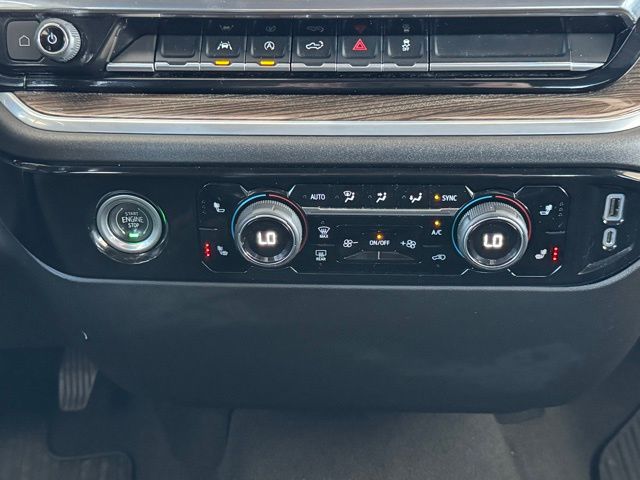 2022 Chevrolet Silverado 1500 LT photo 28