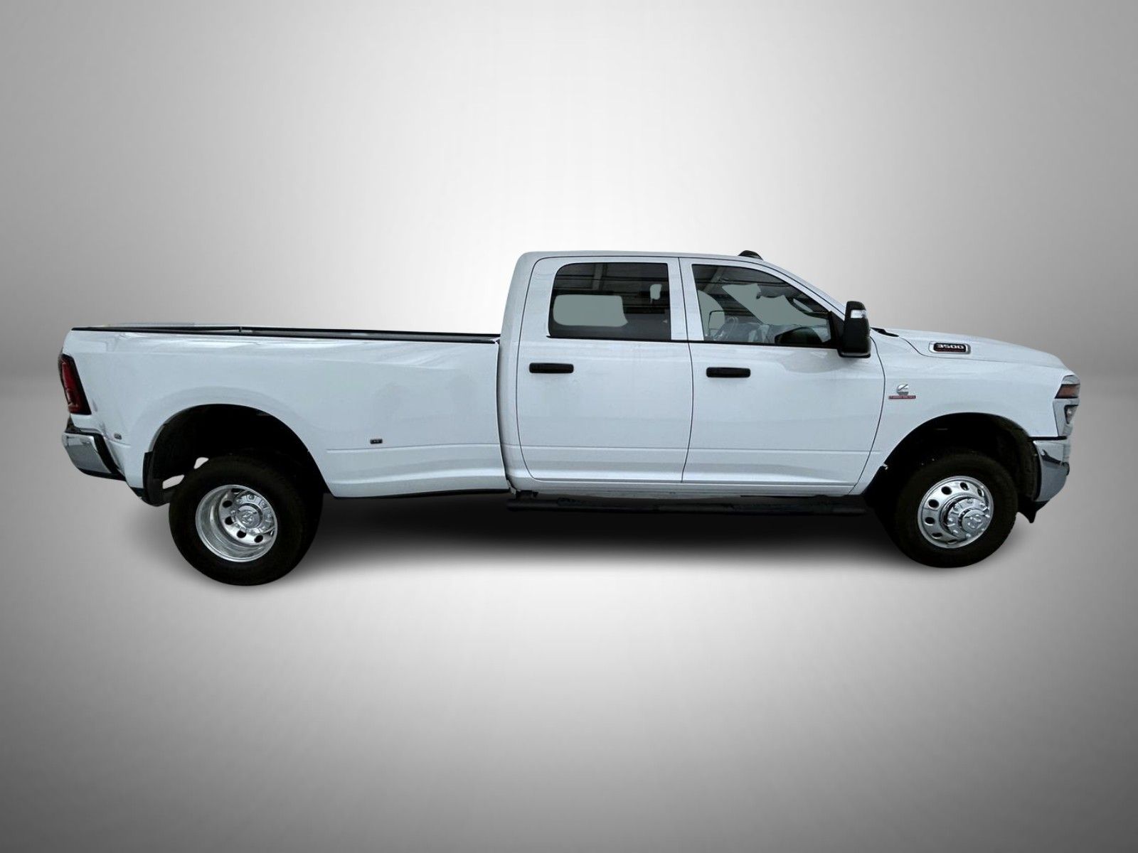 2025 Ram 3500 Tradesman photo 4