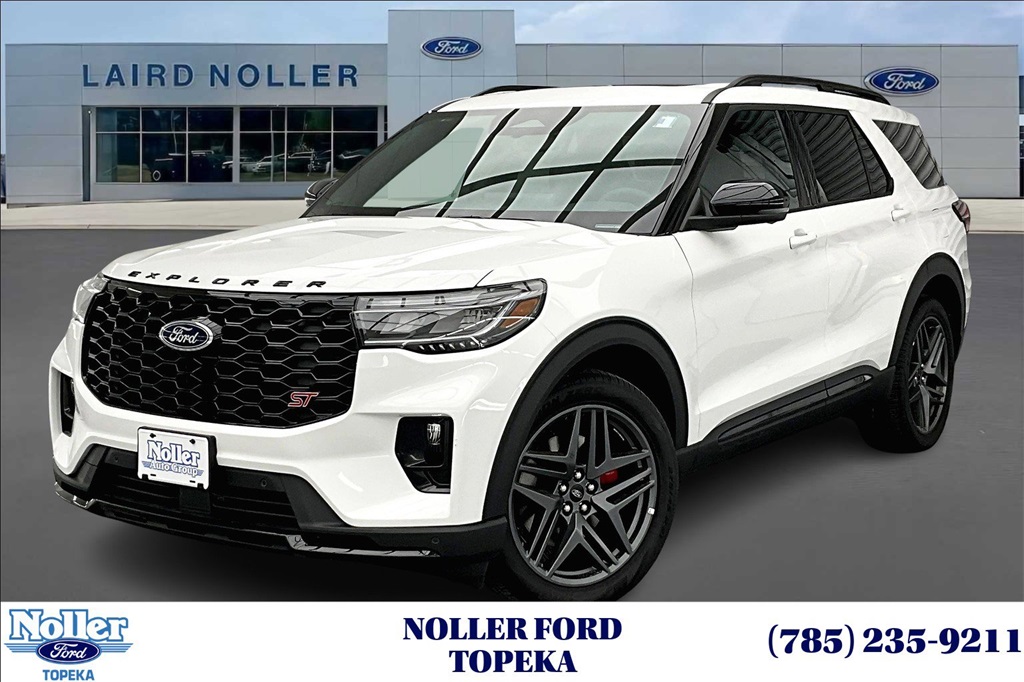 2025 Ford Explorer ST's photo