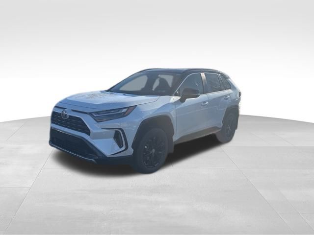 2024 Toyota RAV4 XSE's photo