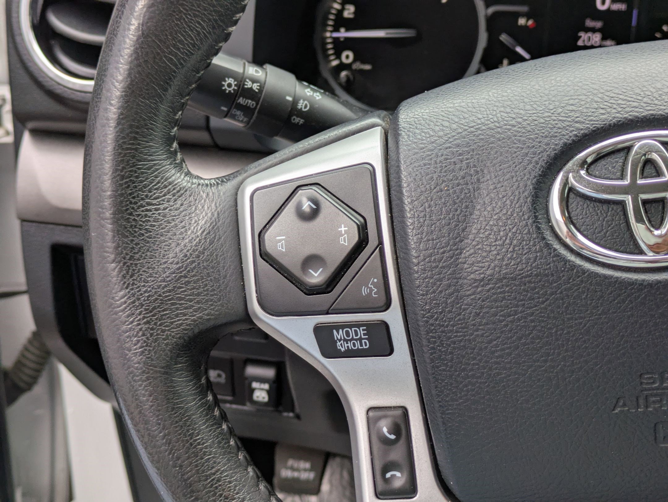 2020 Toyota Tundra SR5 Grade photo 15