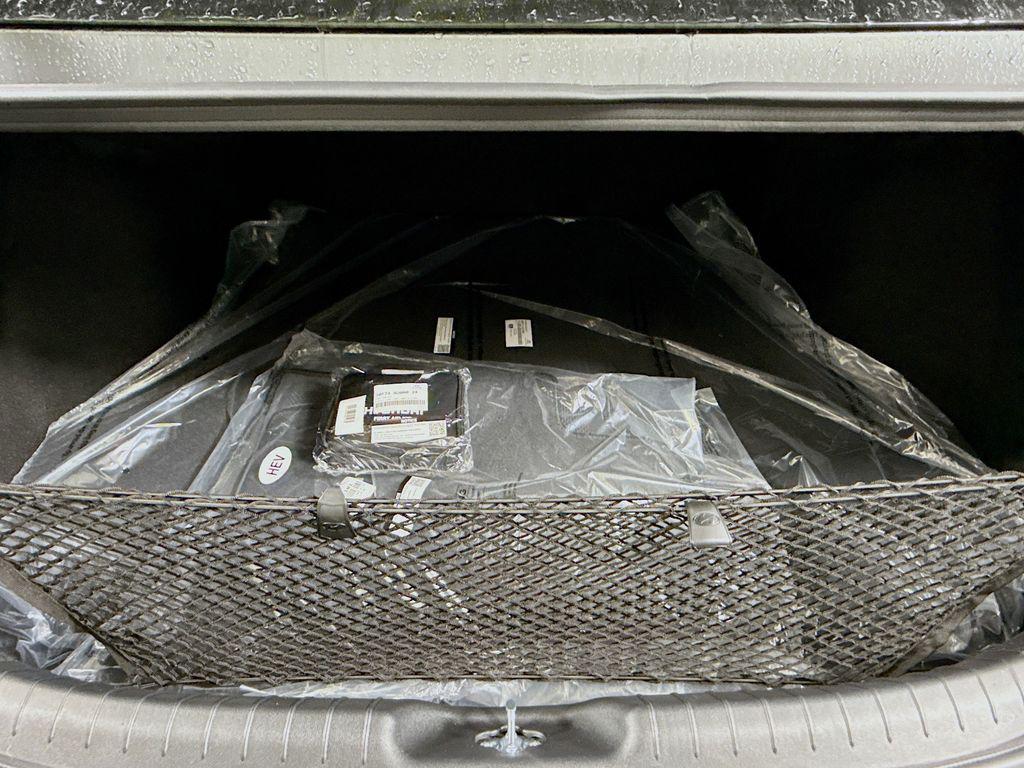 2025 Hyundai Elantra Hybrid SEL Sport photo 22