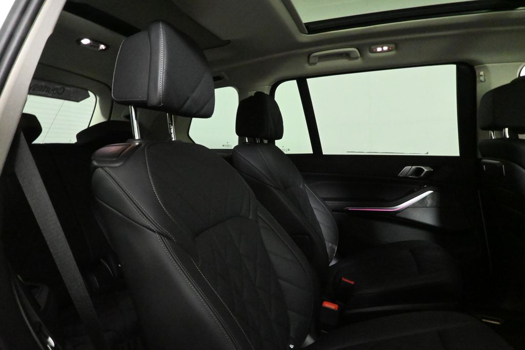 2025 Bmw X7 xDrive40i photo 30