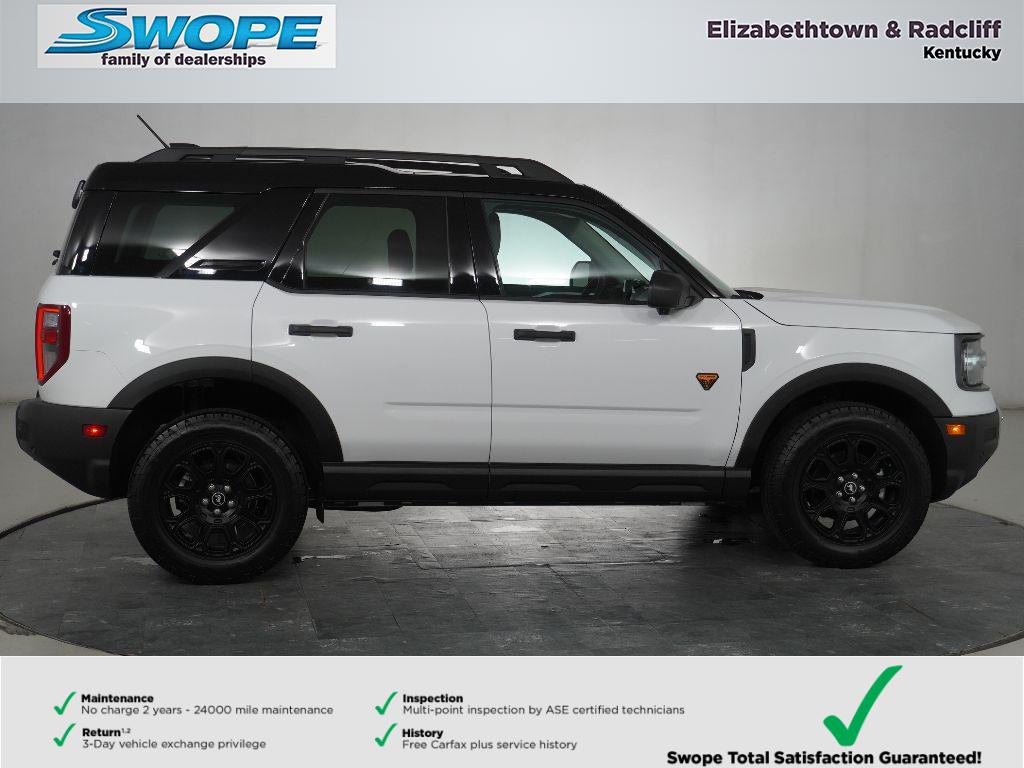 2025 Ford Bronco Sport Badlands photo 2