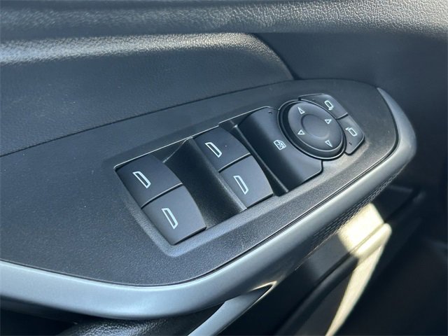 2025 Chevrolet Trax photo 17