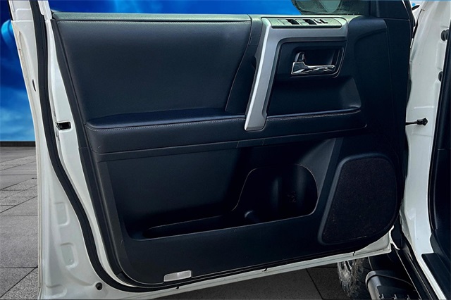 2023 Toyota 4Runner SR5 Premium 4WD photo 22