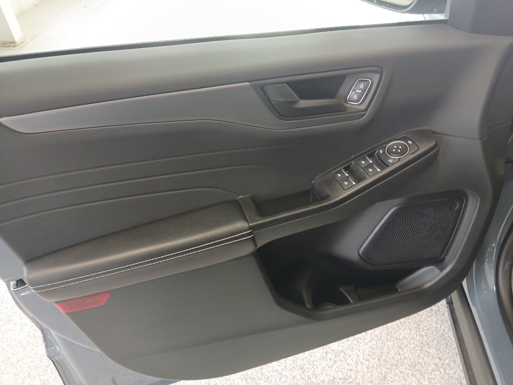2023 Ford Escape Active photo 9