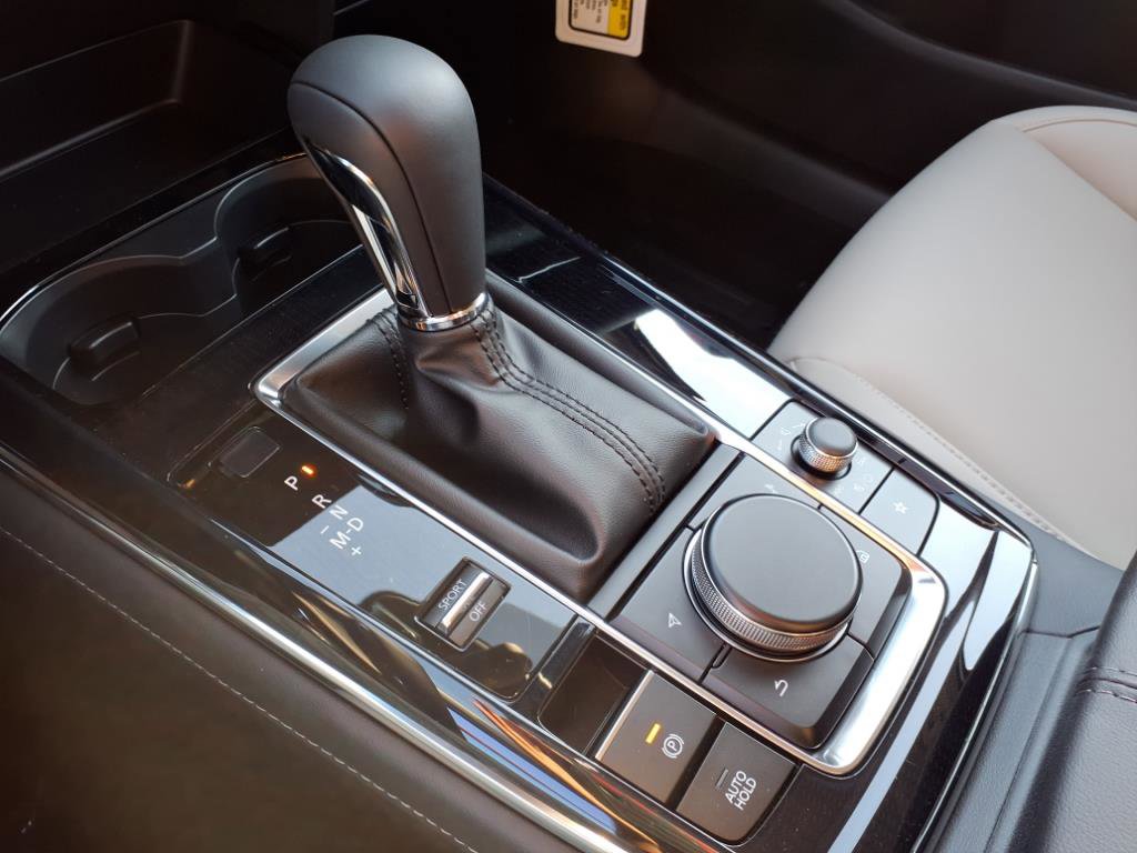 2025 Mazda CX-30 2.5 S Preferred photo 5