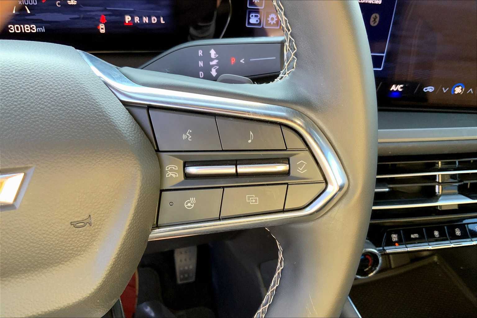 2024 Chevrolet Traverse LS photo 22