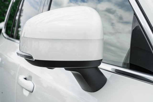 2025 Volvo XC90 T8 photo 10