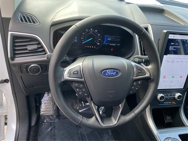 2024 Ford Edge SEL photo 21